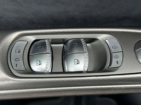 New 2024 Genesis GV60 Performance image 20