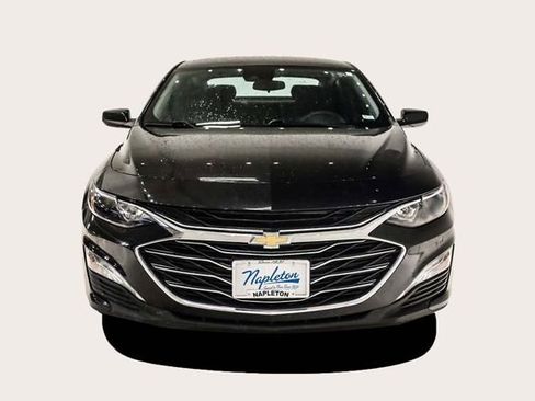 Used 2023 Chevrolet Malibu LT image 3