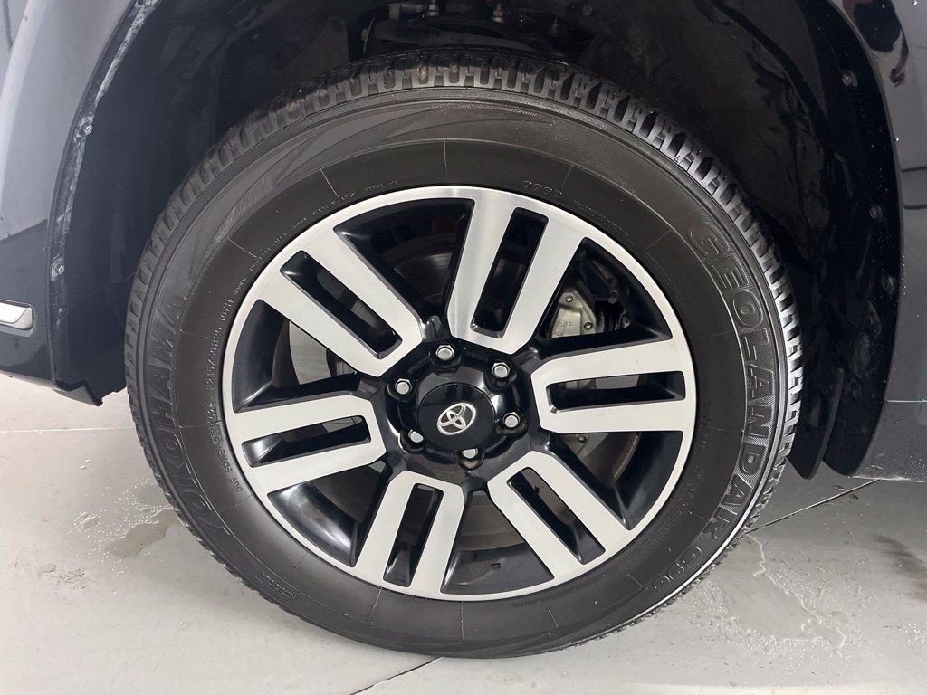 Used 2024 Toyota 4Runner Limited AWD/4WD image 14
