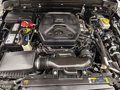 Used 2021 Jeep Wrangler Unlimited Rubicon w/ Dual Top Group image 56