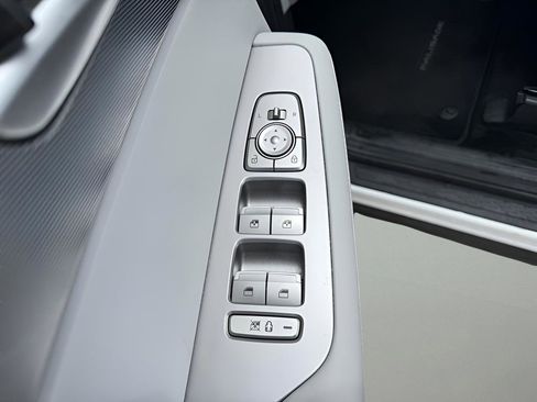 Used 2021 Hyundai Palisade SEL w/ Premium Package AWD/4WD image 18