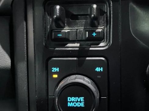 Used 2024 Ford F250 XL w/ FX4 Off-Road Package AWD/4WD image 28
