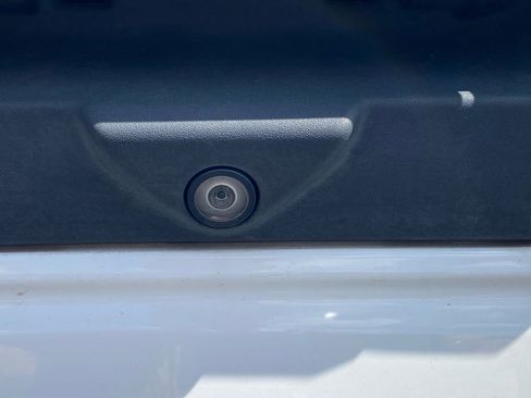 Used 2018 Ford F150 XLT image 9