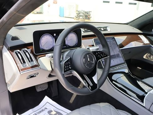 Certified 2023 Mercedes-Benz S 580 4MATIC Sedan image 21