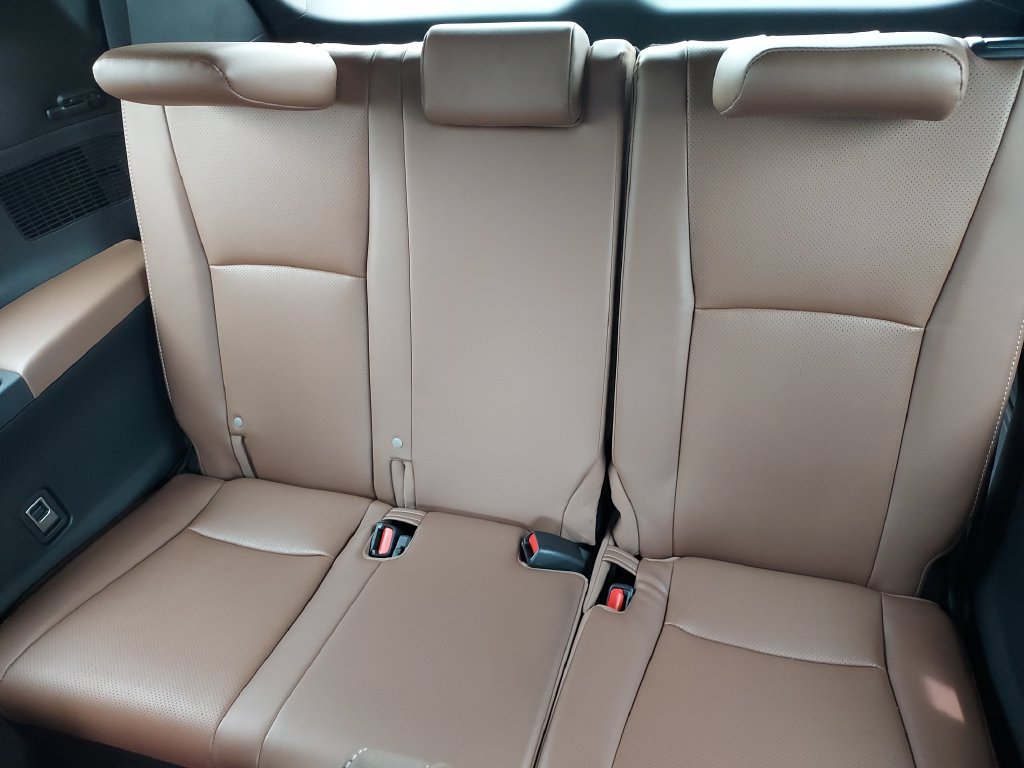 Used 2025 Toyota Grand Highlander AWD Hybrid image 25