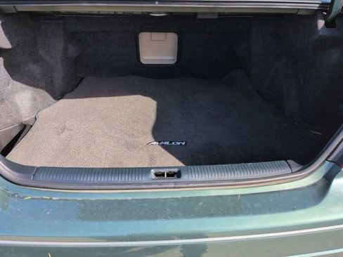 Used 2000 Toyota Avalon XLS image 22