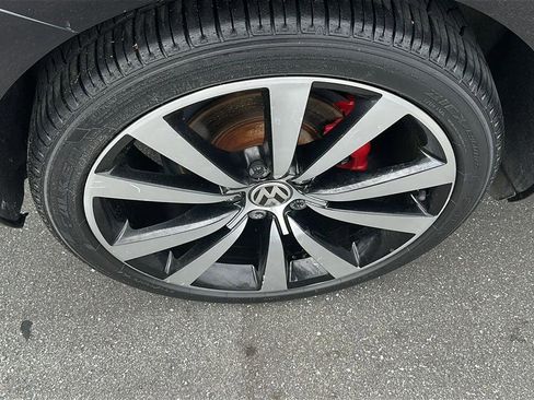 Used 2012 Volkswagen Beetle 2.0T FWD image 14