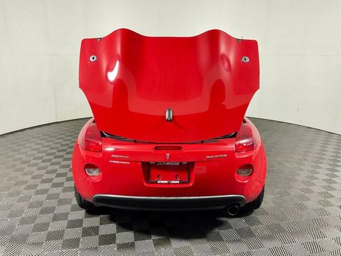 Used 2009 Pontiac Solstice Convertible w/ Preferred Package RWD image 10