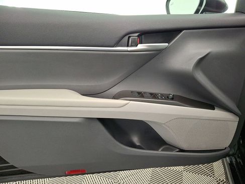 Certified 2024 Toyota Camry SE image 10