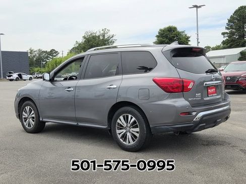 Used 2020 Nissan Pathfinder SL AWD/4WD image 3