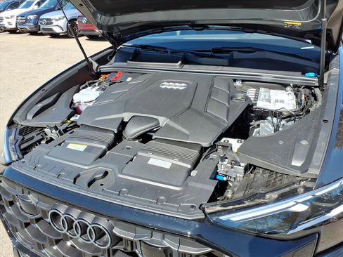 New 2026 Audi Q8 Premium Plus image 9