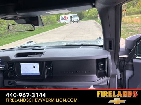 Used 2022 Ford Bronco 2-Door AWD/4WD image 38