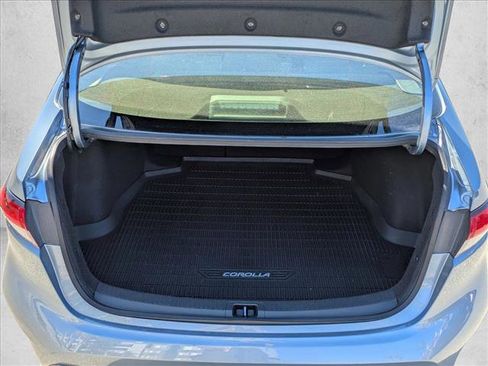 Used 2020 Toyota Corolla SE image 6