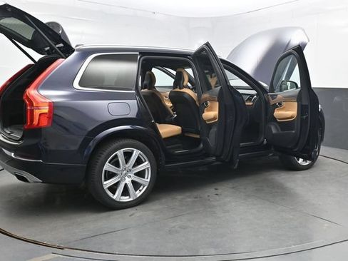 Used 2017 Volvo XC90 T6 Inscription w/ Vision Package AWD/4WD image 47