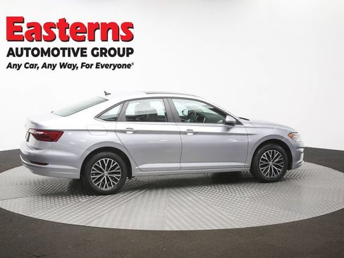 Used 2020 Volkswagen Jetta SE w/ SE Cold Weather Package FWD image 44