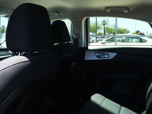 Used 2023 Kia Forte LXS w/ LXS Technology Package image 33