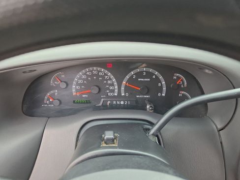 Used 1999 Ford F150 XL image 15