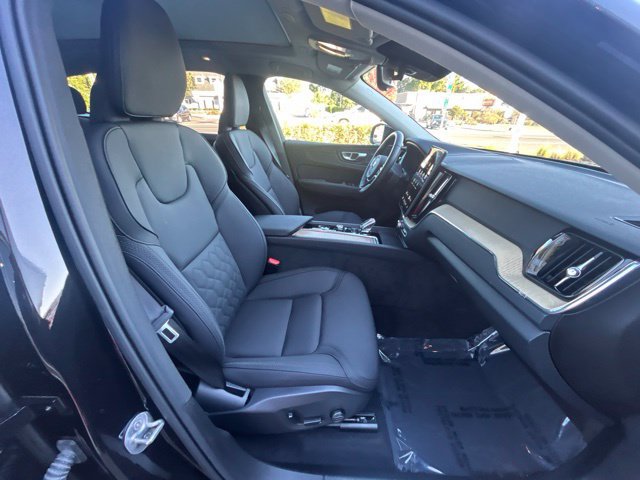 Used 2026 Volvo XC60 B5 Plus AWD/4WD image 15