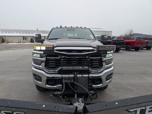New 2026 RAM 2500 Tradesman AWD/4WD image 12