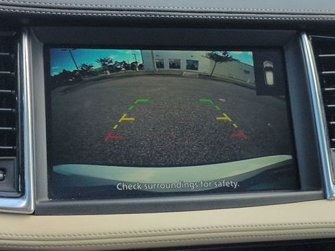 Used 2021 INFINITI QX50 Luxe AWD/4WD image 23