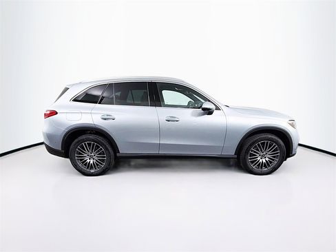 New 2026 Mercedes-Benz GLC 300 4MATIC image 8