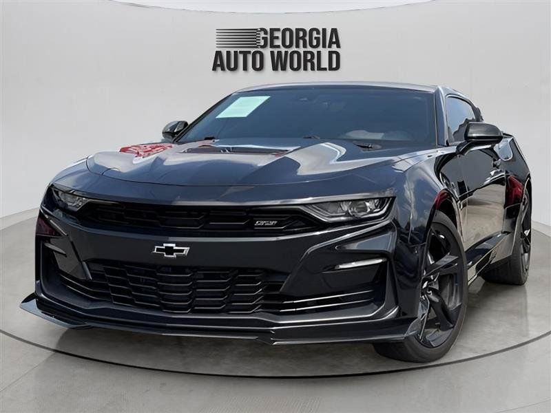 Used 2019 Chevrolet Camaro SS RWD image 1