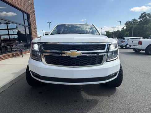 Used 2018 Chevrolet Tahoe LT w/ Luxury Package AWD/4WD image 9