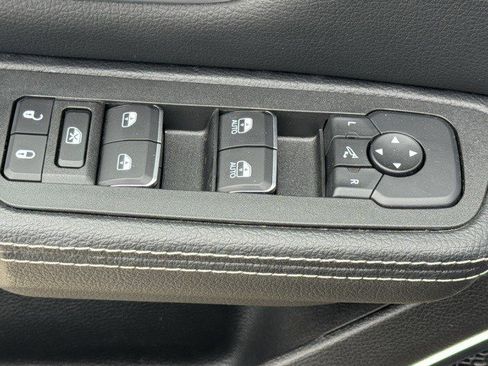 Used 2025 RAM 1500 Laramie w/ Sport Appearance Package image 11