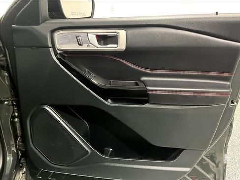 Used 2024 Ford Explorer ST-Line w/ Class IV Trailer Tow Package image 28