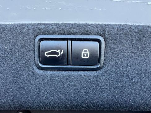 Used 2020 Genesis G80 3.3T Sport image 23