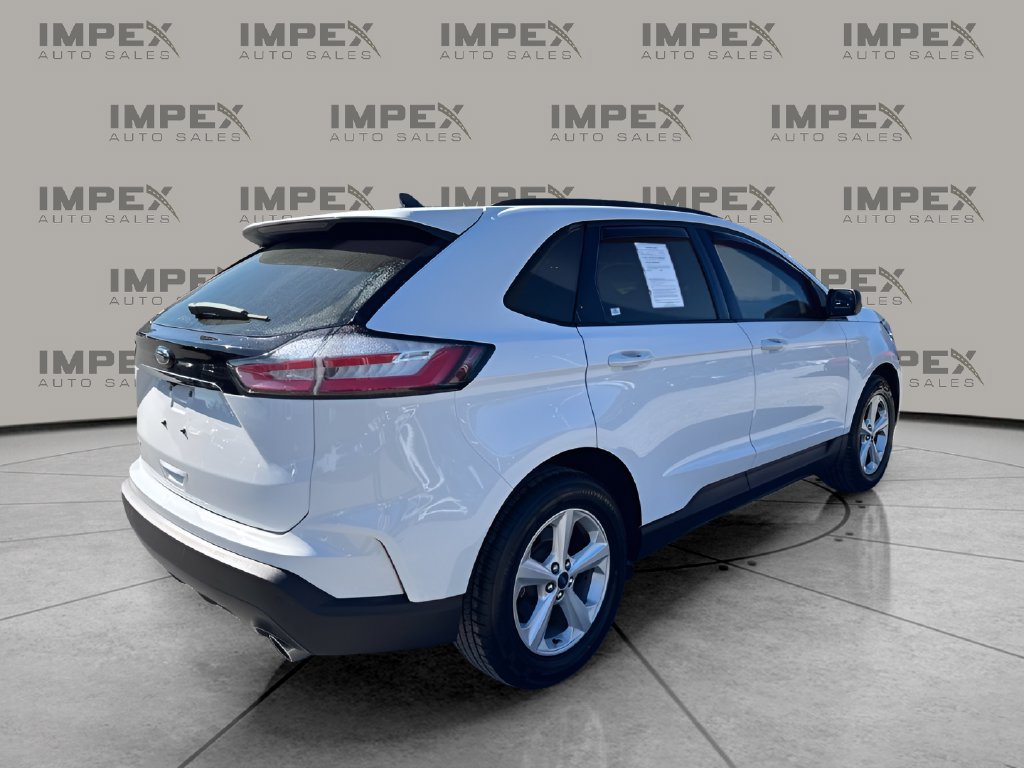 Used 2020 Ford Edge SE FWD image 5