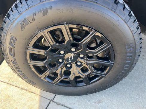 Certified 2023 Chevrolet Colorado Trail Boss image 11