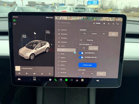 Used 2021 Tesla Model Y Long Range image 22