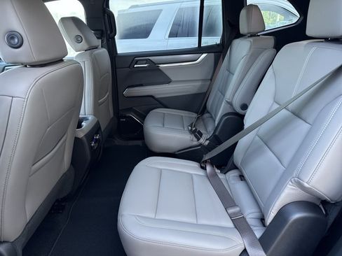 New 2026 GMC Acadia Elevation w/ Black Edition FWD image 5
