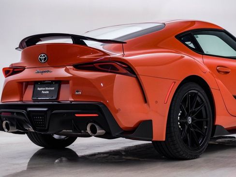 Used 2024 Toyota Supra image 12