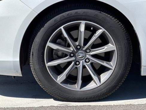 Used 2019 Acura TLX image 31