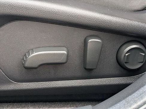 Certified 2025 Subaru Crosstrek 2.5i Sport w/ Popular Package #3A image 19