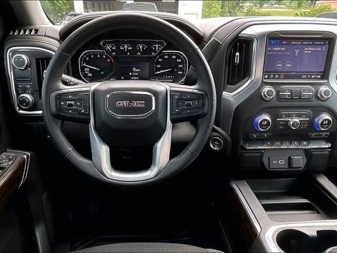 Used 2021 GMC Sierra 1500 Elevation RWD image 11
