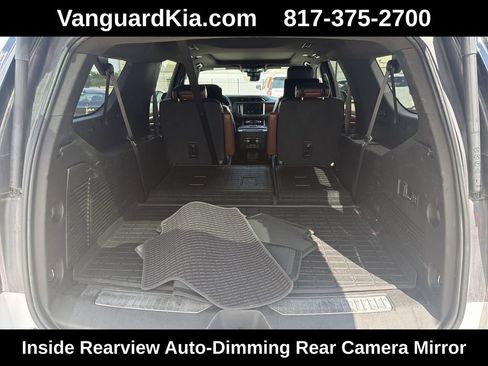 Used 2023 GMC Yukon XL Denali Ultimate AWD/4WD image 23