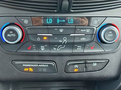 Used 2018 Ford Escape SEL image 18