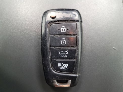 Used 2021 Hyundai Sonata SE image 32