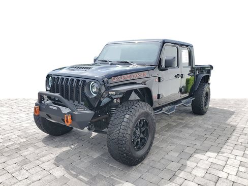 Used 2021 Jeep Gladiator Mojave AWD/4WD image 3