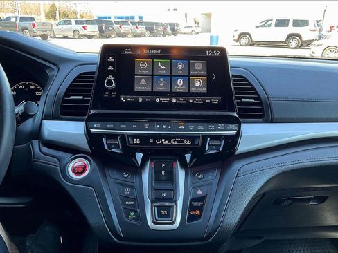 Used 2025 Honda Odyssey Sport-L image 24