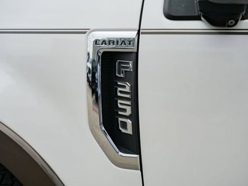 Used 2017 Ford F250 Lariat w/ Lariat Ultimate Package image 18