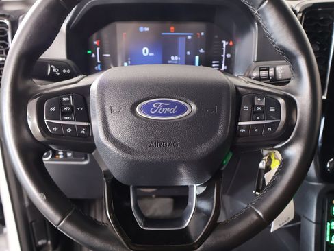 Used 2024 Ford Ranger XLT w/ FX4 Off-Road Package AWD/4WD image 3