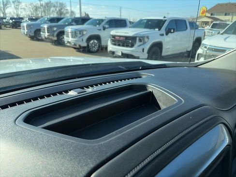 Used 2020 Chevrolet Silverado 1500 LT w/ Trailering Package image 29