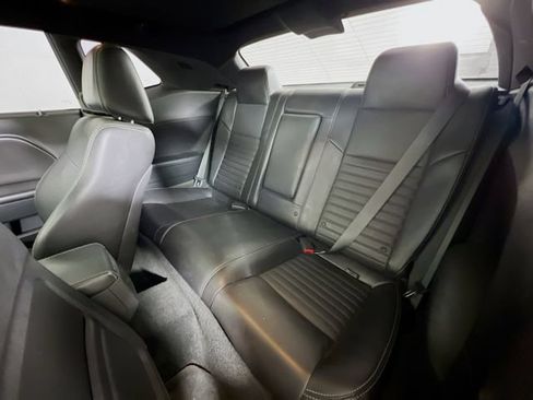 Used 2012 Dodge Challenger SXT Plus RWD image 22