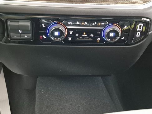 New 2026 Chevrolet Silverado 1500 LT image 17