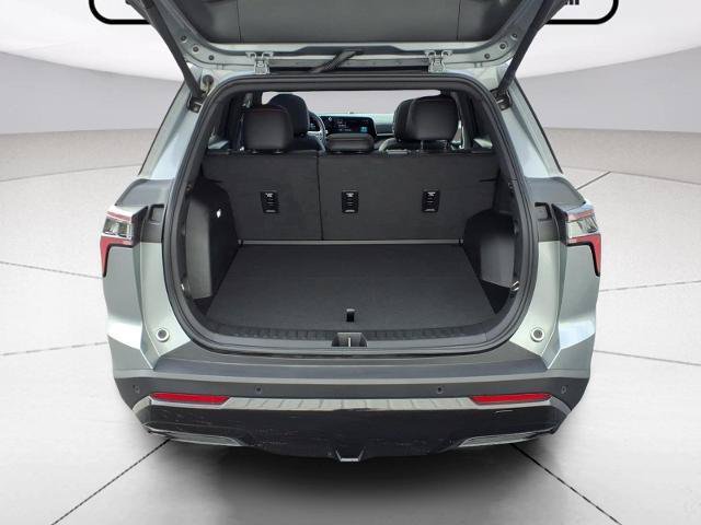 Used 2025 Chevrolet Equinox RS w/ Safety and Technology Package AWD/4WD image 5