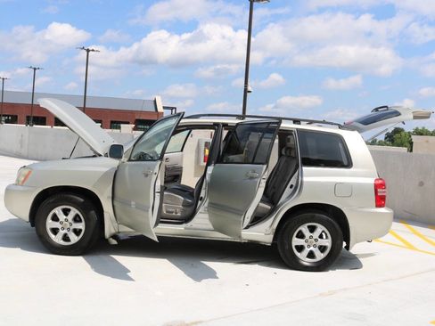 Used 2002 Toyota Highlander 2WD V6 image 69